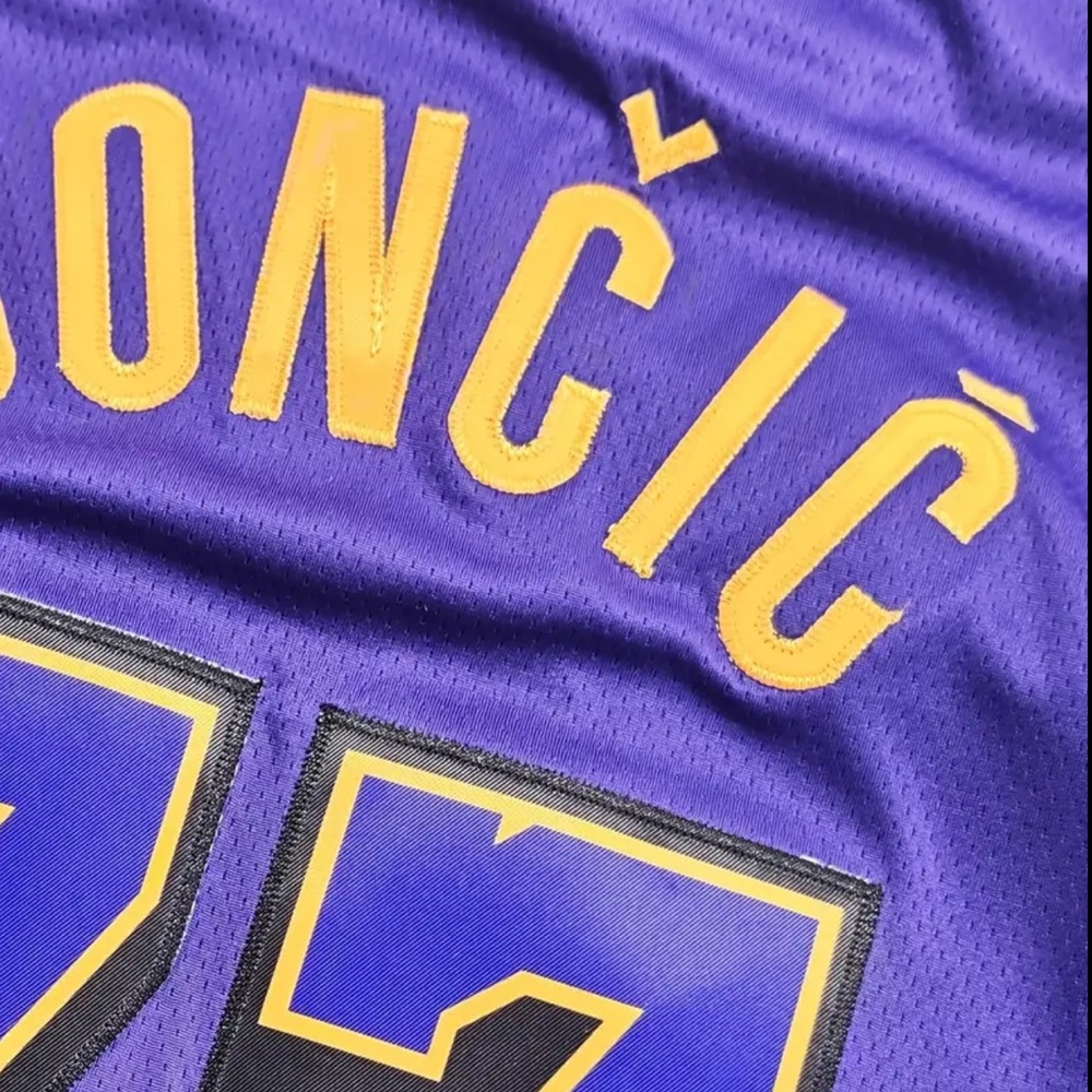Los Angeles Lakers Luka Doncic Stitched Basketball Jersey Purple Men's - Picture 10 of 10